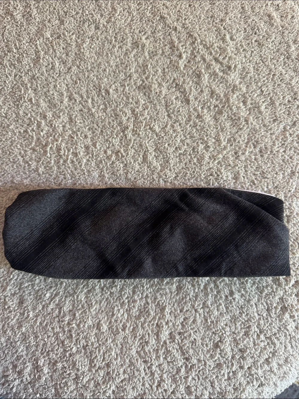 Lululemon Bang Buster Wide Reversible Gray Black Diagonal Stripe White Headband.